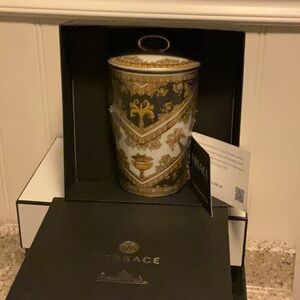 VERSACE “I Love Baroque” Candle w Lid BNwBox SEALED Item w Authenticity Card